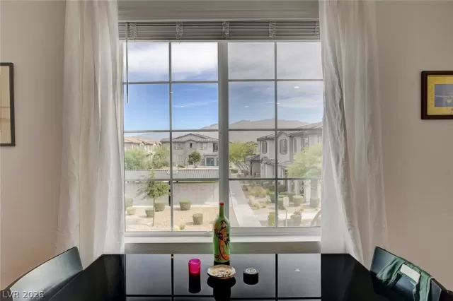 MLS: 2778719 Condo For Sale