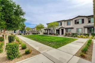 Photo #5: 2778719 Listing 