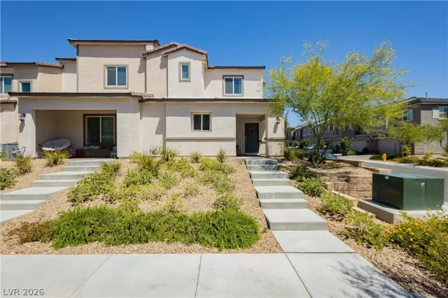 MLS: 2778721 Condo For Sale