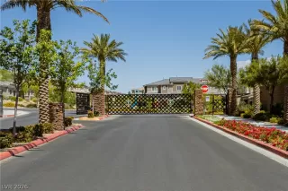 Photo #5: 2778721 Listing 
