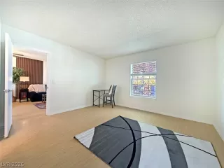 Photo #4: 2778829 Listing 