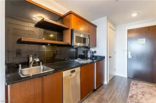 Photo #5: 2778842 Listing 