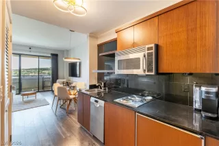 Photo #6: 2778842 Listing 