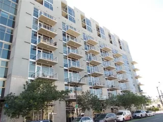 Photo #3: 2778877 Listing 