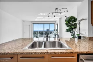 Photo #5: 2778886 Listing 