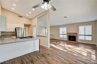 Photo #4: 2778899 Listing 