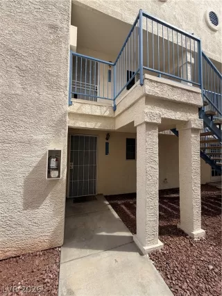 Photo #3: 2778903 Listing 