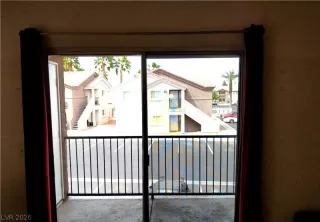 Photo #3: 2778912 Listing 