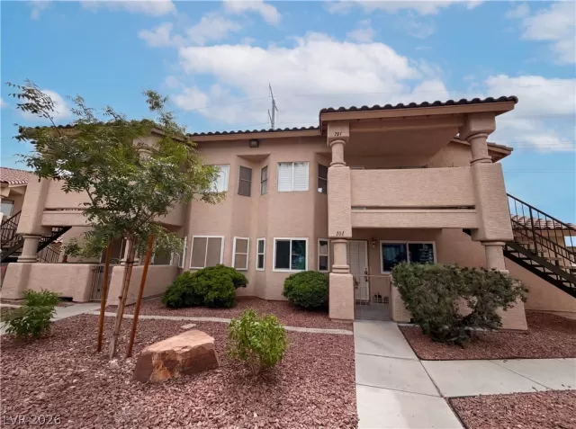 MLS: 2778956 Condo For Sale