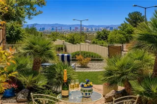 Photo #3: 2778961 Listing 