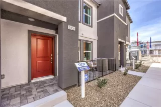 Photo #1: 2779010 Listing 