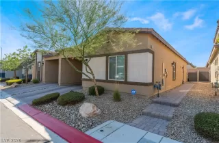 Photo #2: 2779029 Listing 