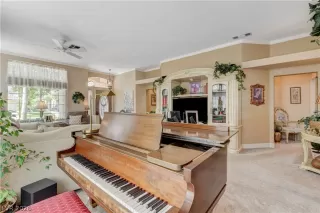 Photo #6: 2779032 Listing 