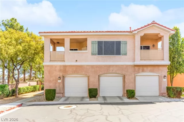 MLS: 2779036 Condo For Sale