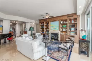 Photo #5: 2779046 Listing 