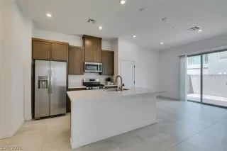 Photo #6: 2779063 Listing 