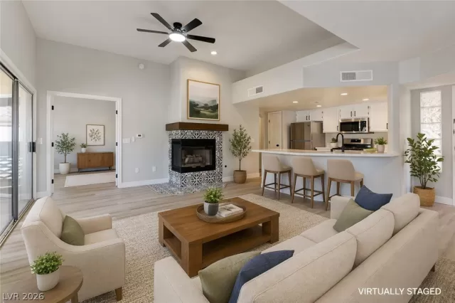 MLS: 2779088 Condo For Sale