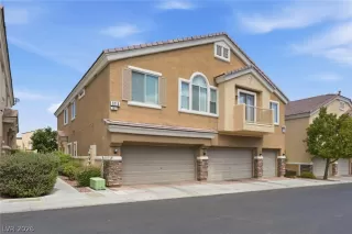 Photo #2: 2779138 Listing 