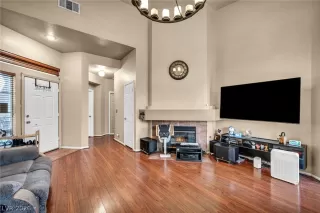 Photo #3: 2779161 Listing 