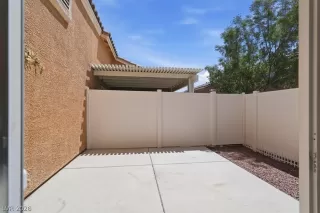 Photo #6: 2779206 Listing 