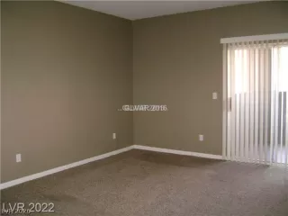 Photo #4: 2779240 Listing 