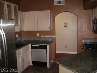 Photo #5: 2779240 Listing 