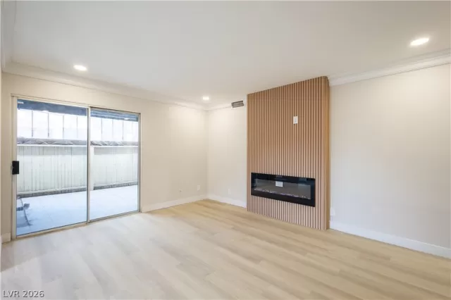 MLS: 2779241 Condo For Sale