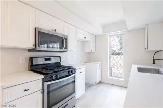 Photo #5: 2779241 Listing 