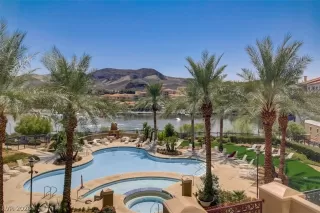 Photo #1: 2779276 Listing