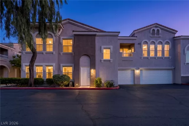 MLS: 2779301 Condo For Sale