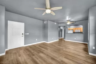 Photo #4: 2779301 Listing 