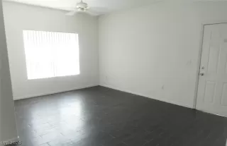 Photo #2: 2779331 Listing 