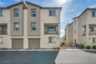 Photo #1: 2779378 Listing 