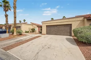 Photo #2: 2779383 Listing 