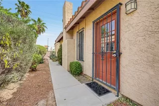 Photo #3: 2779383 Listing 