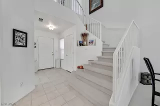 Photo #3: 2779404 Listing 