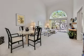 Photo #5: 2779404 Listing 