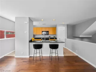 Photo #5: 2779424 Listing 