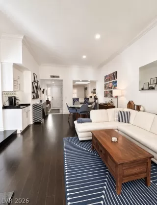 Browse active condo listings in MERIDIAN