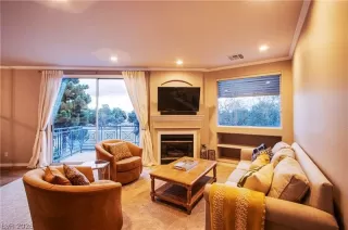 Photo #4: 2779437 Listing 