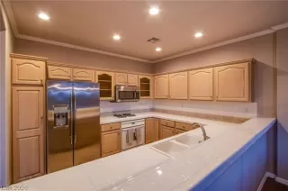 Photo #6: 2779437 Listing 