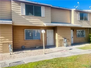 Photo #1: 2779441 Listing 