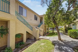 Photo #3: 2779483 Listing 