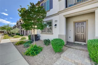 Photo #4: 2779491 Listing 