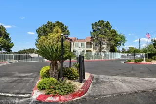 Photo #5: 2779501 Listing 