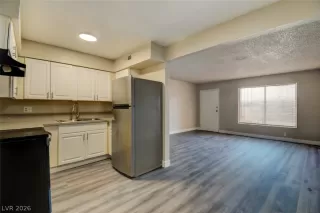 Photo #1: 2779505 Listing 