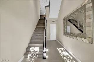 Photo #1: 2779520 Listing 