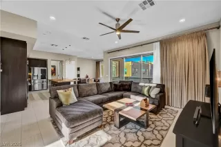 Photo #2: 2779520 Listing 