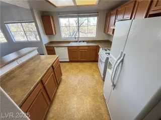 Photo #4: 2779532 Listing 