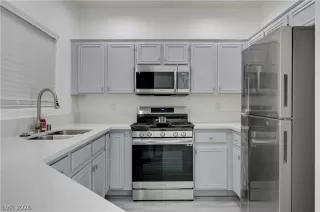Photo #1: 2779612 Listing 